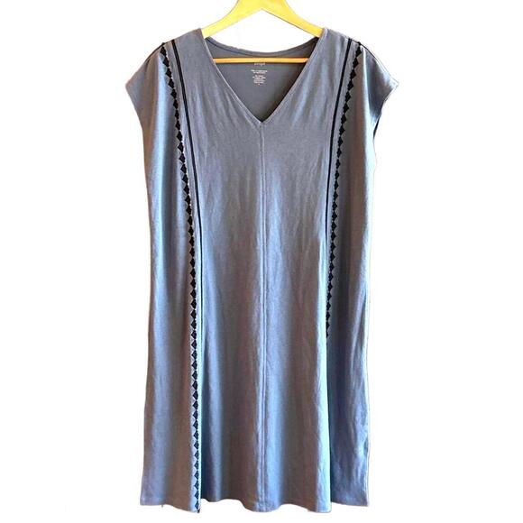 J. Jill Dresses & Skirts - J. Jill Womens Dress Sz Medium Blue Cap Sleeve V Neck Embroidered Classic